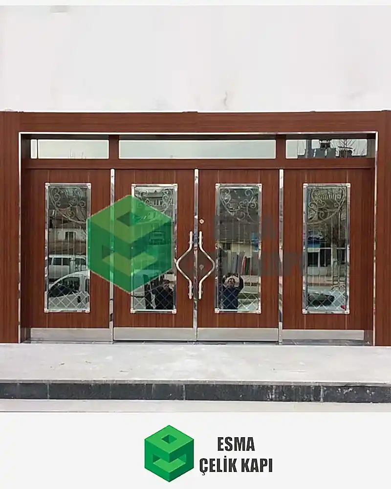 Bina Giriş Kapısı