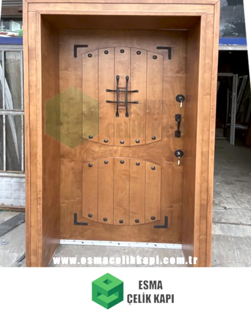 klasik villa kapısı