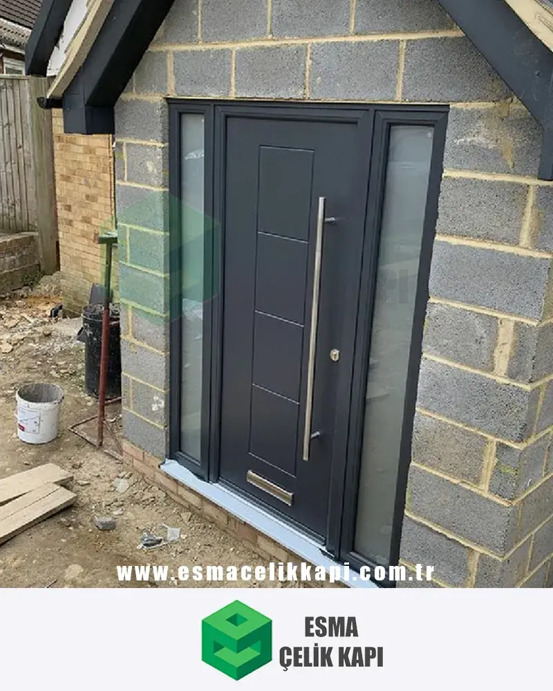 Villa Giriş Kapısı
